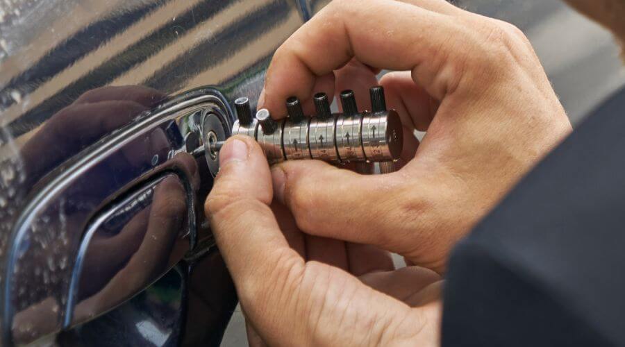 Professional gutter cleaning in Oneonta, NY